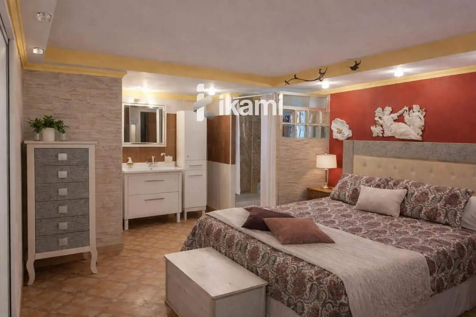 Bedroom of Garage for sale in Oliva