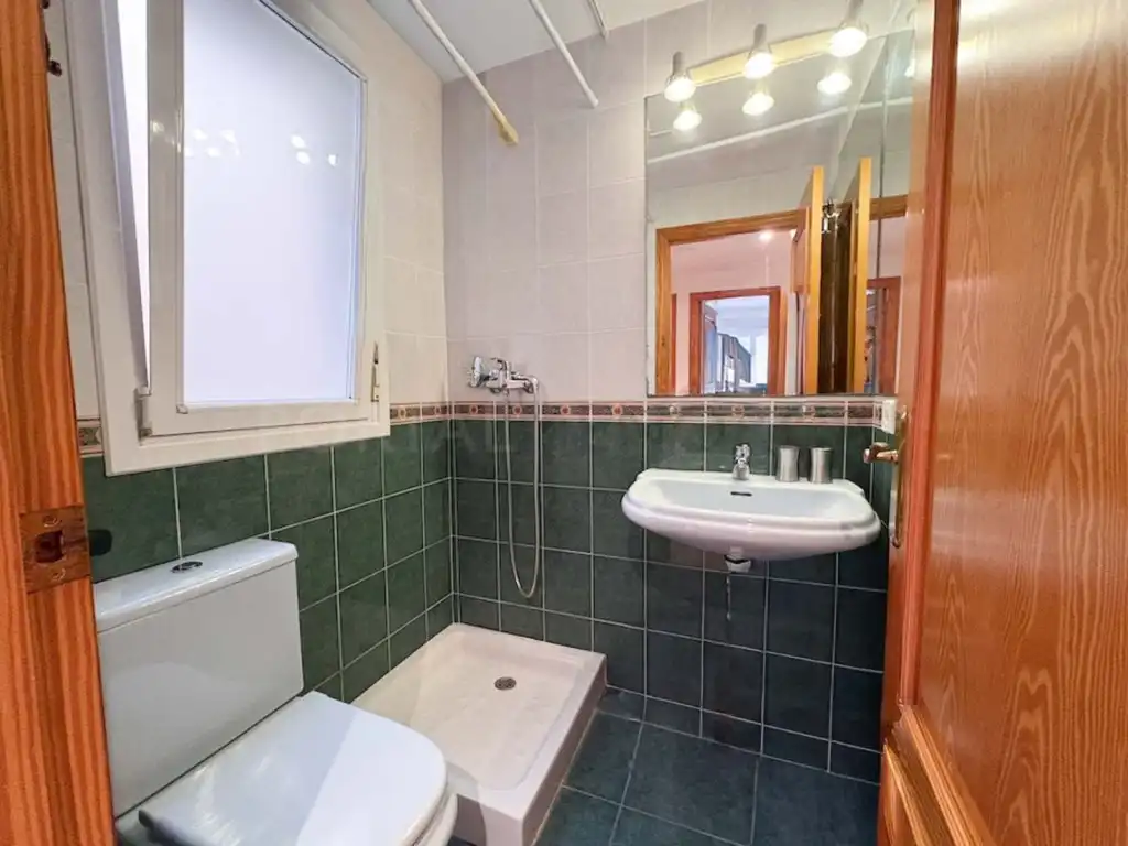 Baño de Piso en venta en Maó - Mahón con Aire acondicionado y Terraza
