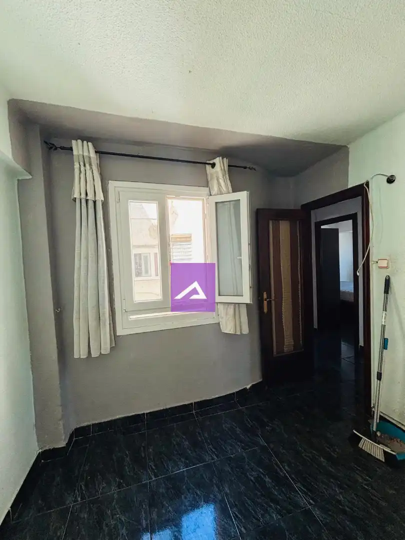 Habitación de Piso en venta en Xirivella con Aire acondicionado