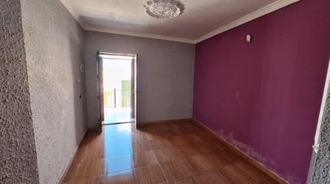 Foto 3 de Casa adosada en venta en Calle Puerto, Pruna, Sevilla
