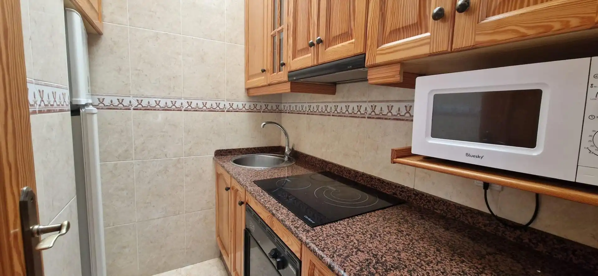 Cocina de Casa adosada en venta en Santa Pola con Aire acondicionado, Terraza y Balcón