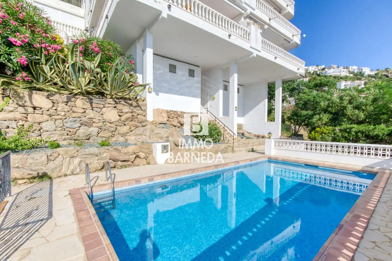 Garden of Flat for sale in Roses  with Air Conditioner, Heating and Terrace