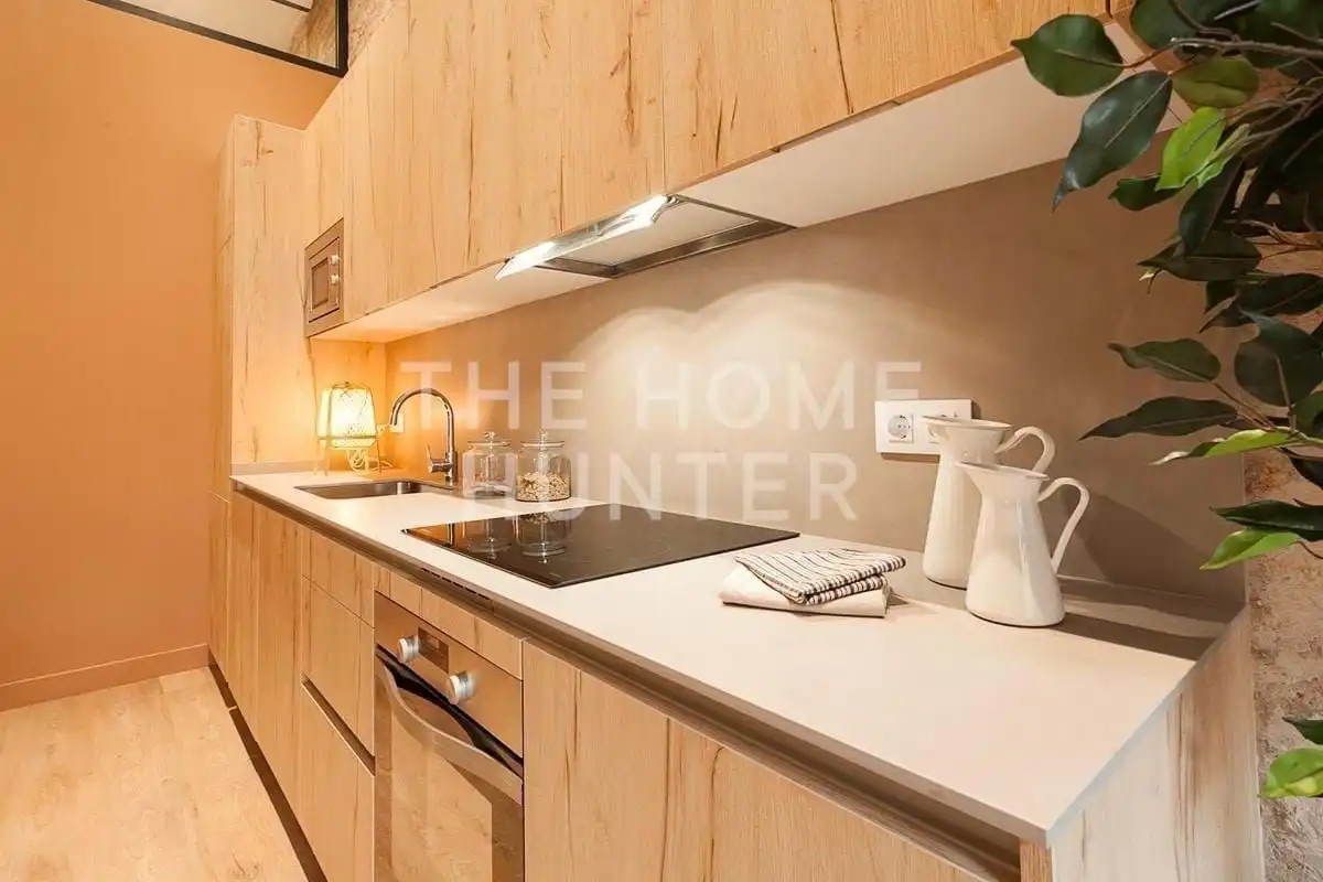 Küche von Wohnung zum Verkauf in Barcelona mit Heizung, Privatgarten und Terrasse