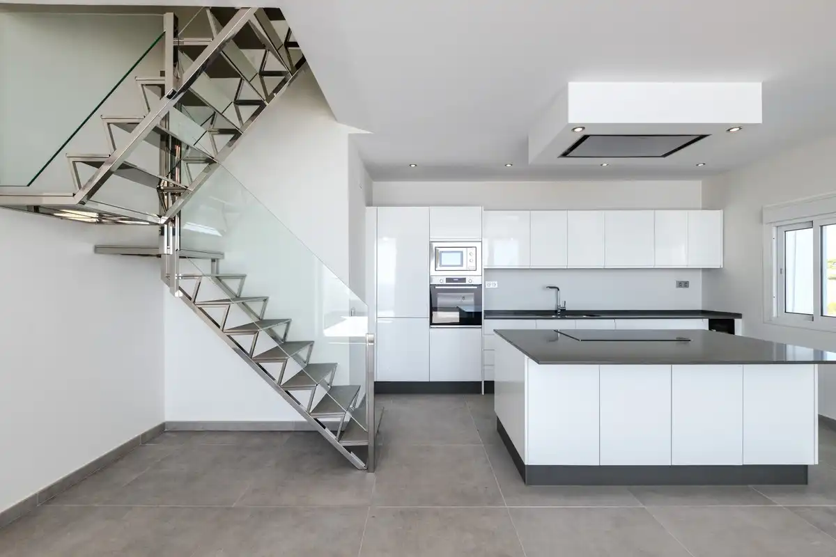 Apartament amb piscina en venda a Estepona Pueblo, imagen 23