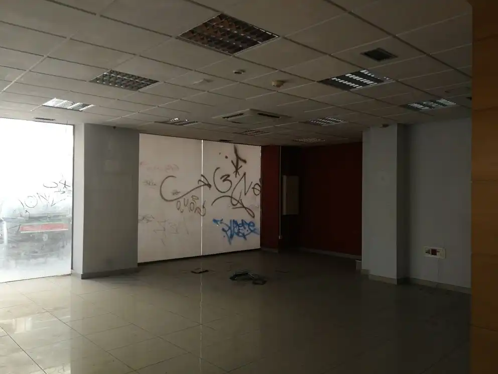 Local comercial en venda a Calle Pedro Coca 9, imagen 2