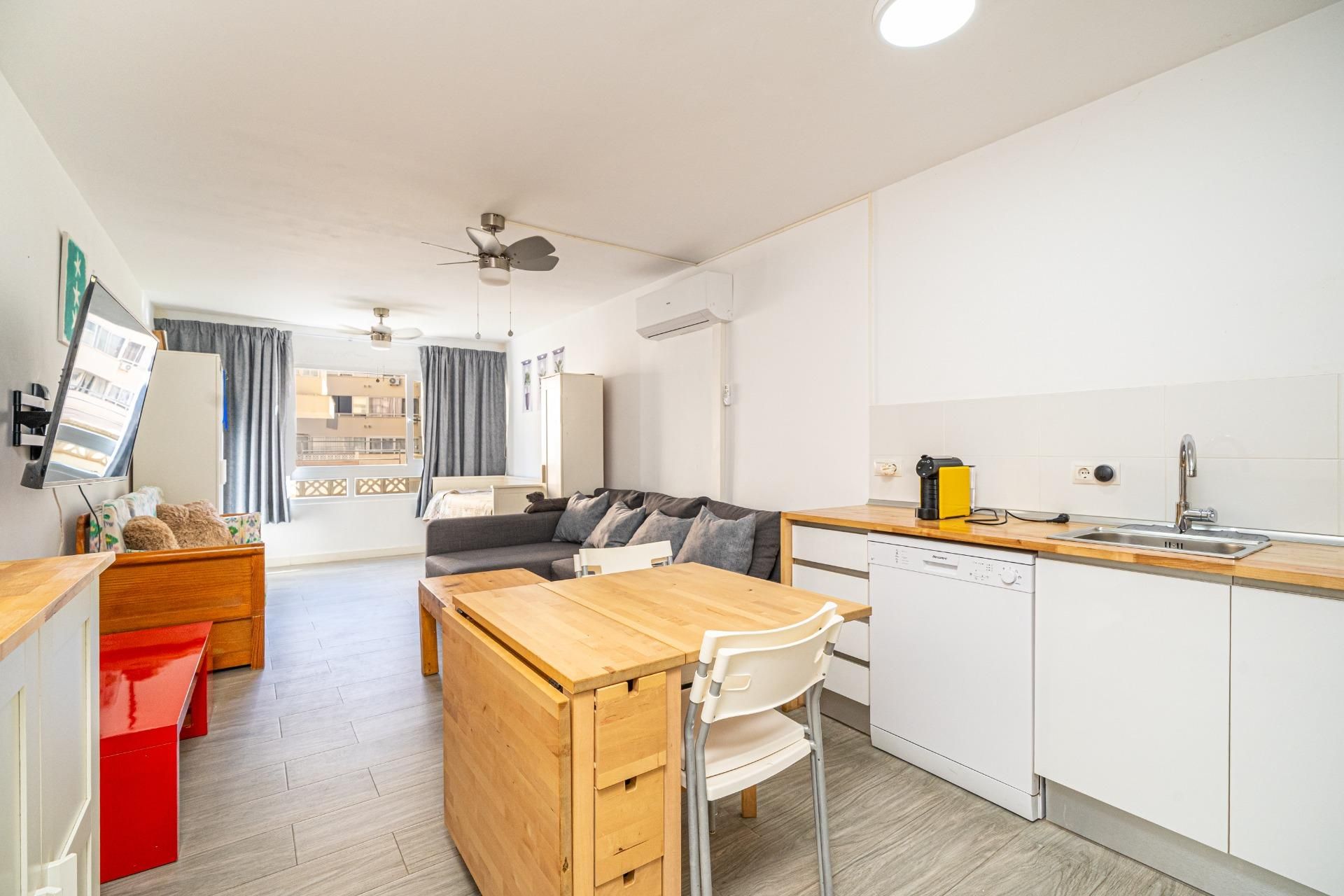 Habitación de Estudio en venta en Calvià con Aire acondicionado