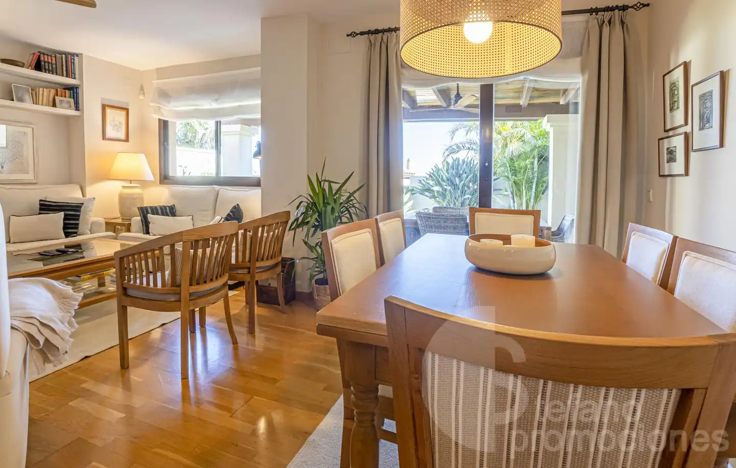 Comedor de Casa adosada en venta en Málaga con Aire acondicionado, Jardín privado y Parquet