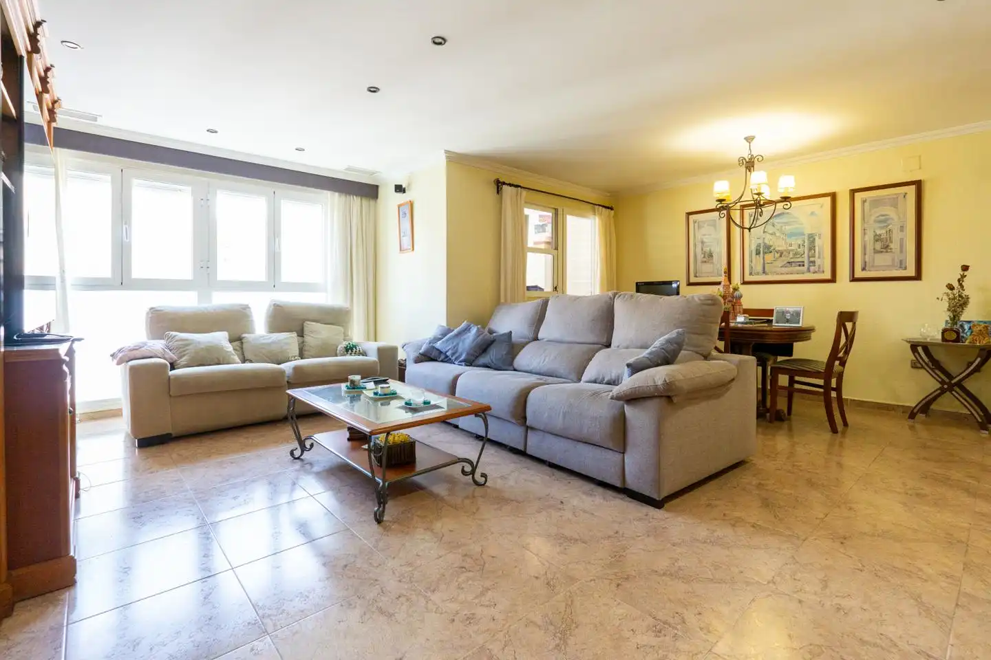 Wohnung mit Aufzug zum Verkauf in Carrer Benito Pérez Galdós