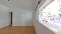 Bedroom of Flat for sale in  Barcelona Capital