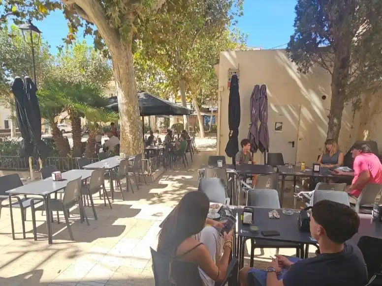 Local comercial en traspàs a Plaça Ocata 9, imagen 5