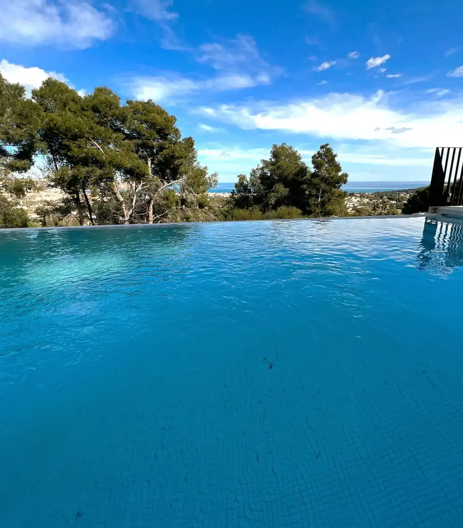 Swimming pool of Houses for sale in Jávea / Xàbia  with Air Conditioner, Private garden and Terrace