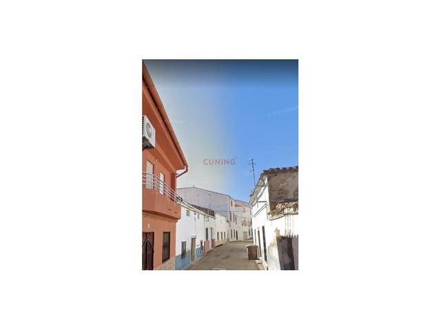 Casa-chalet en Venta en N/A en Zorita