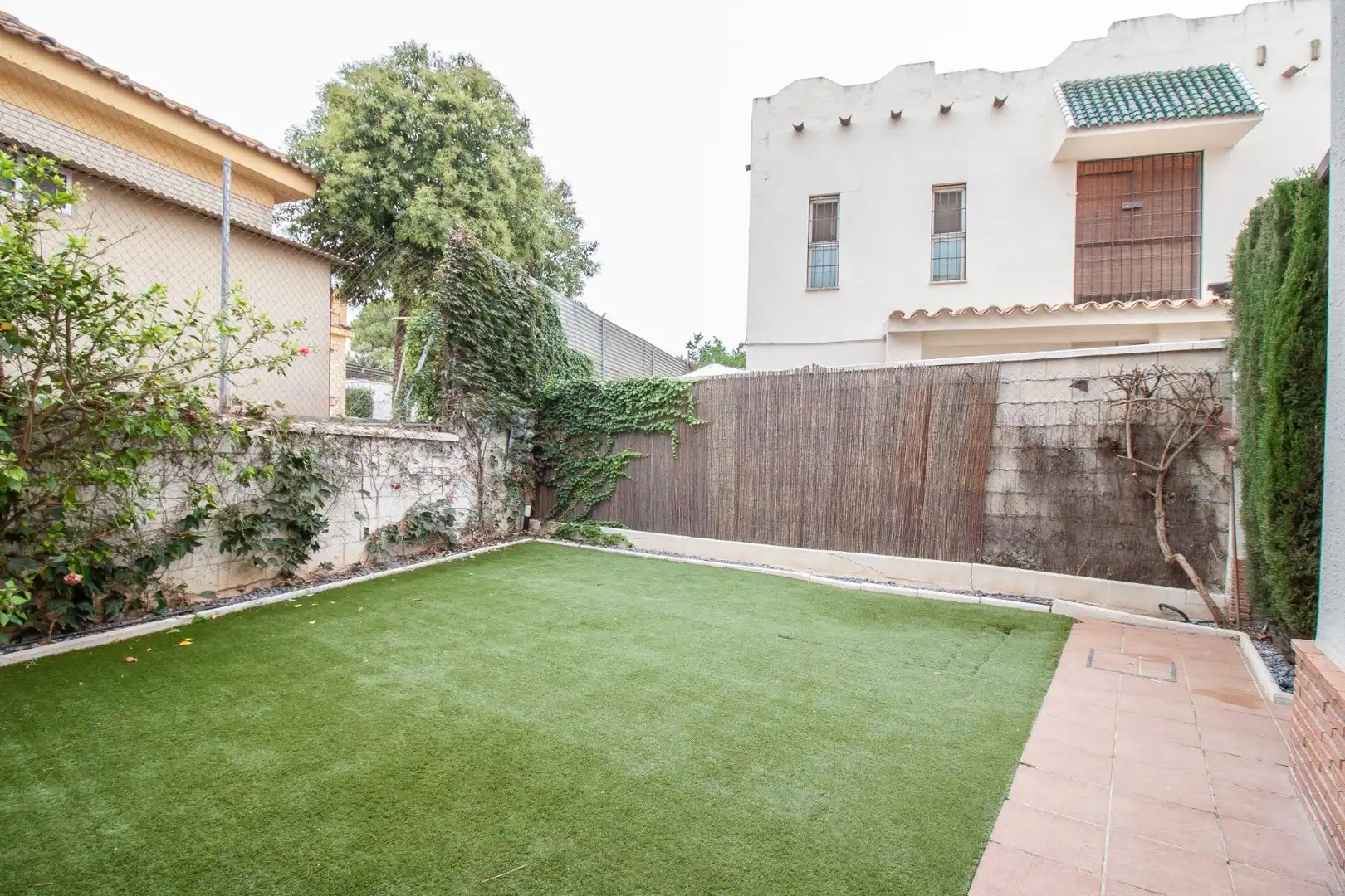 Jardí de Casa o xalet de lloguer en Palomares del Río, Sevilla