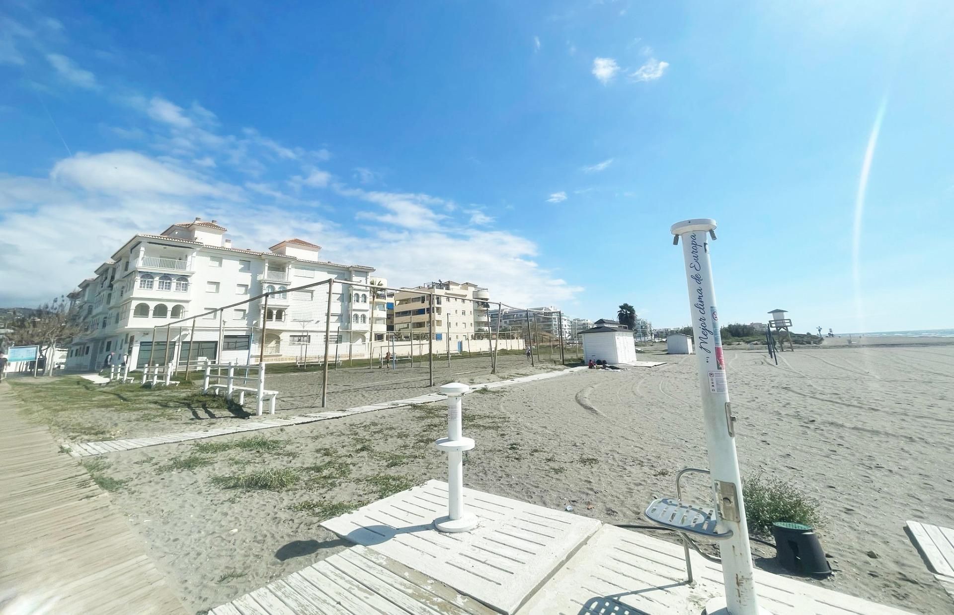 Vista exterior de Apartament en venda en Torrox amb Aire condicionat, Calefacció i Balcó
