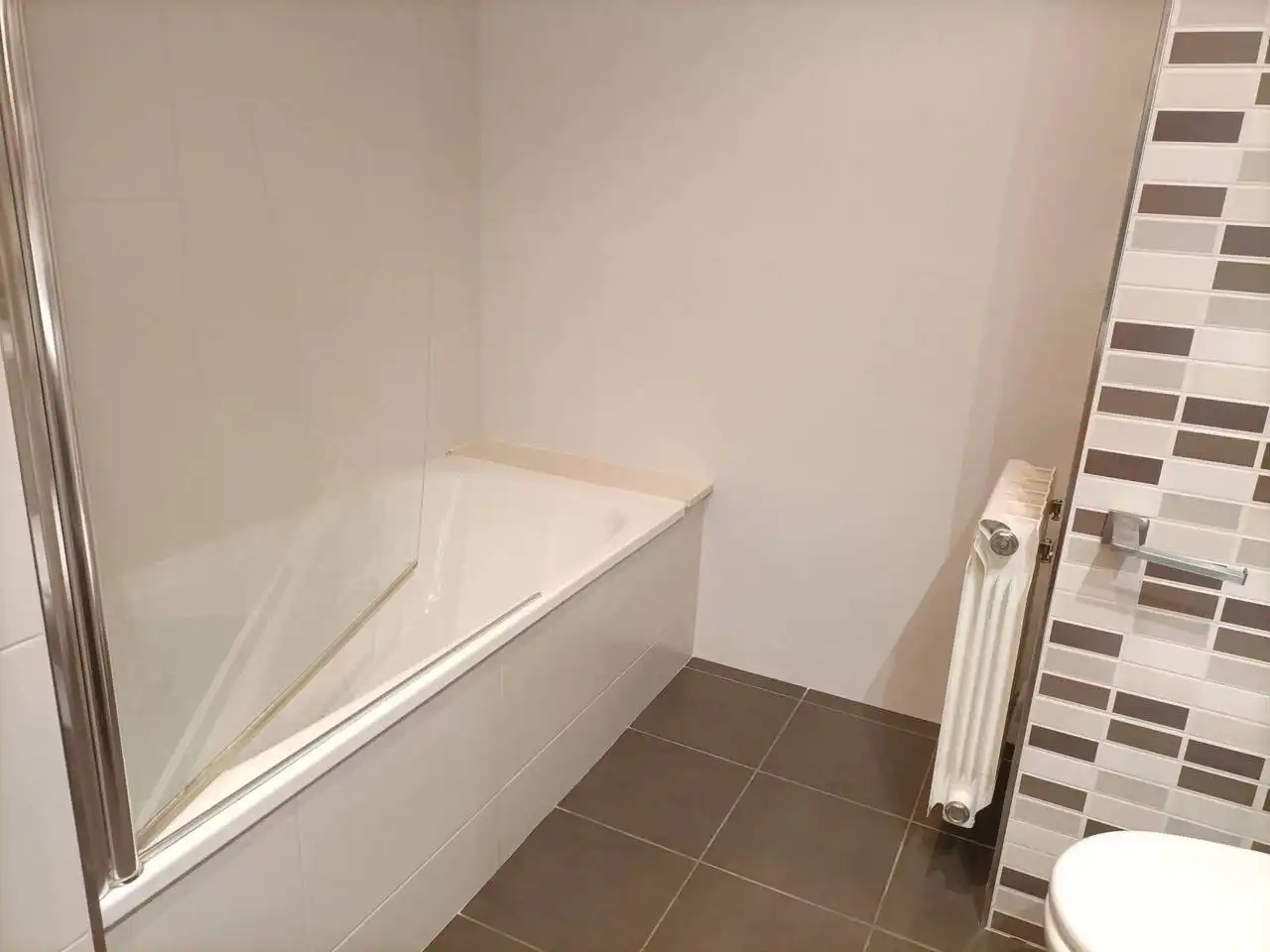 Badezimmer von Wohnung zum Verkauf in Folgueroles, Barcelona