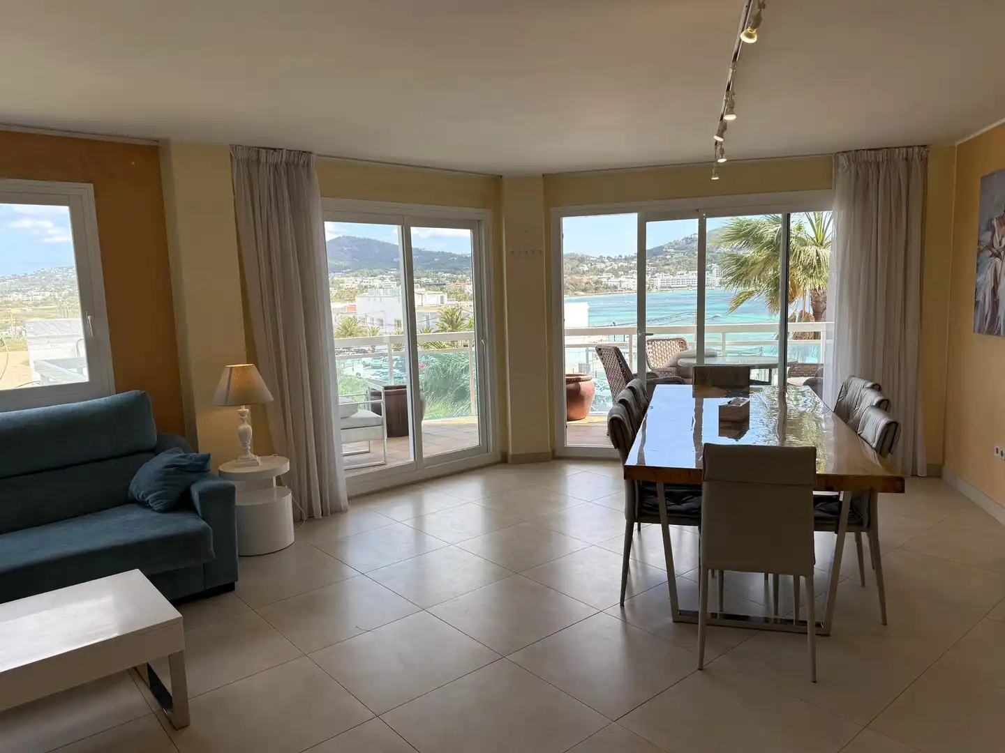 Menjador de Apartament en venda en Eivissa amb Aire condicionat, Calefacció i Jardí privat