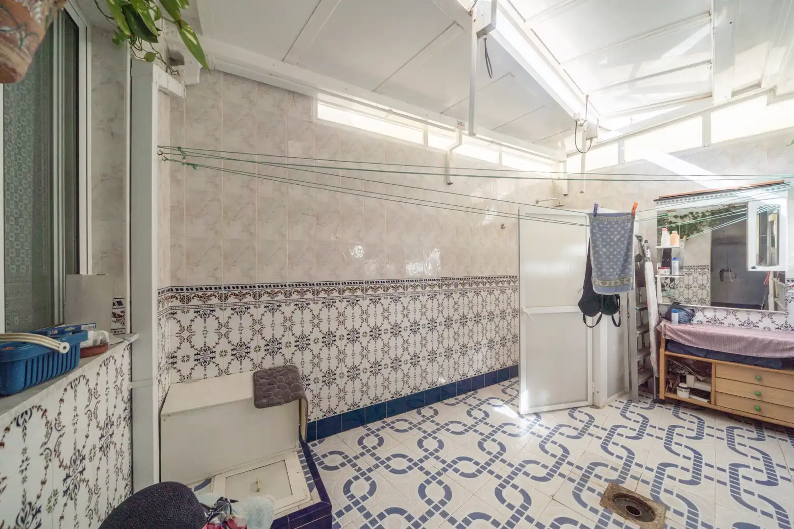 Bany de Casa adosada en venda en San Pedro del Pinatar amb Aire condicionat, Jardí privat i Terrassa