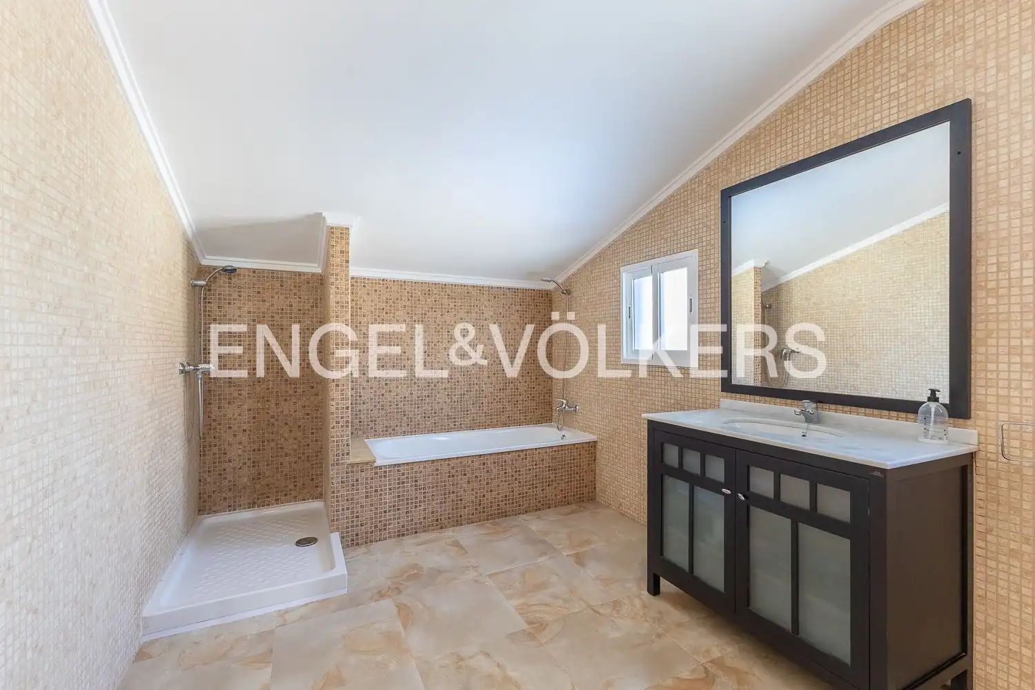 Haus mit Terrasse zur Miete in Lloma la Verge Carrer Magraner, imagen 35