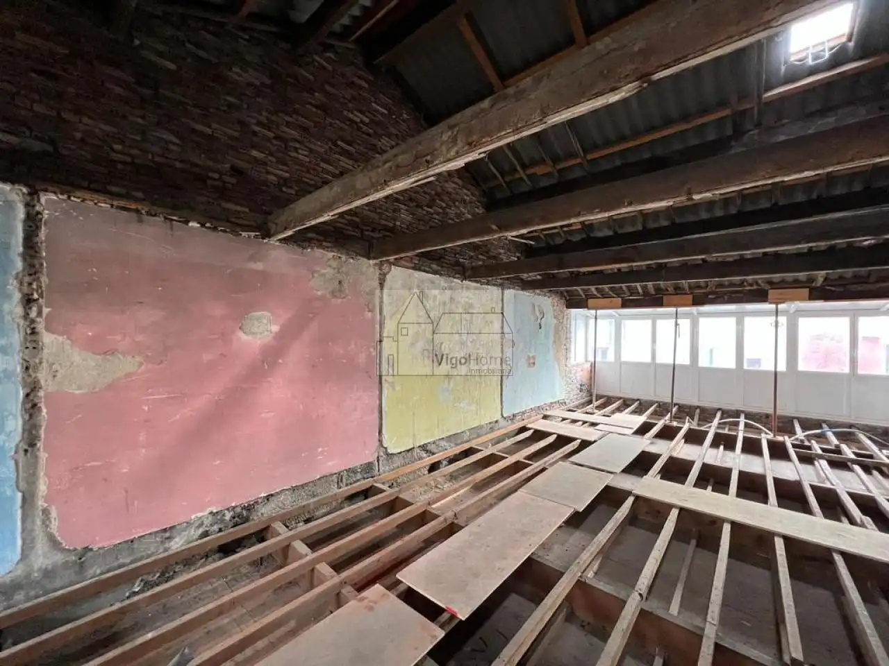 Attic for sale in Vigo   with Heating