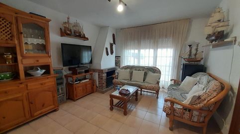 Fantástica casa con terraza, a un paso de la Riera!!!