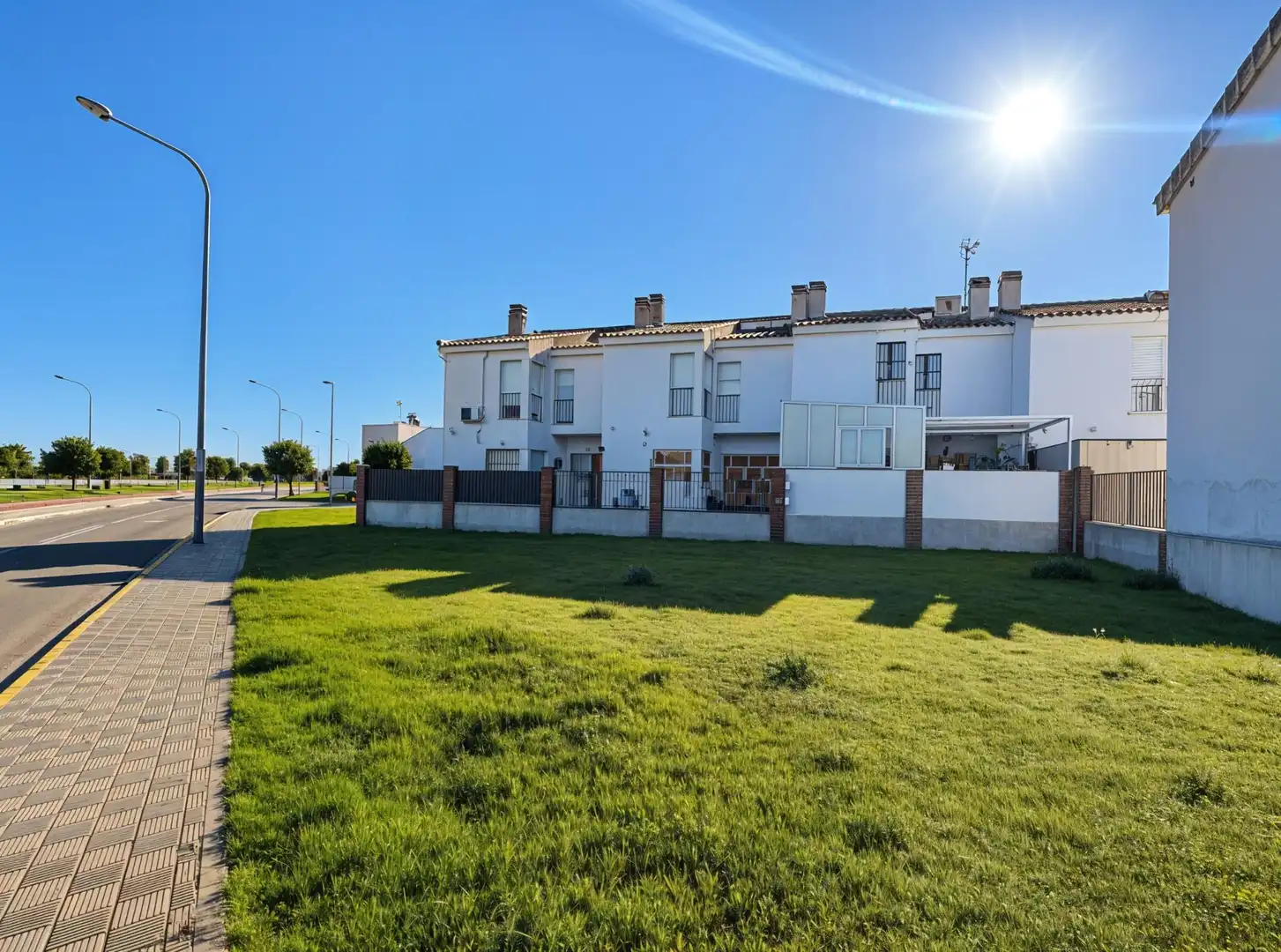 Exterior view of Detached homes for sale in Utrera