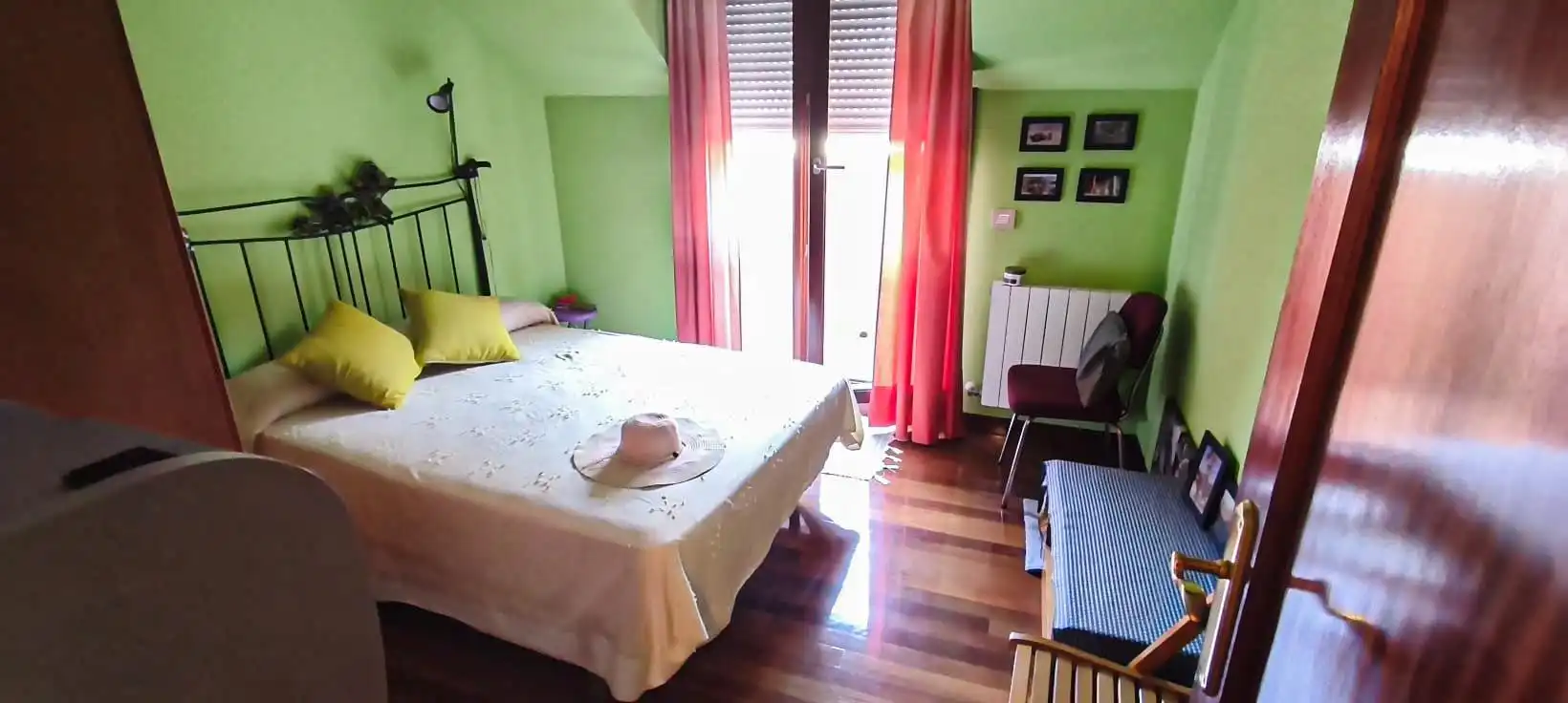 Schlafzimmer von Wohnung zum Verkauf in Santoña mit Heizung und Abstellraum