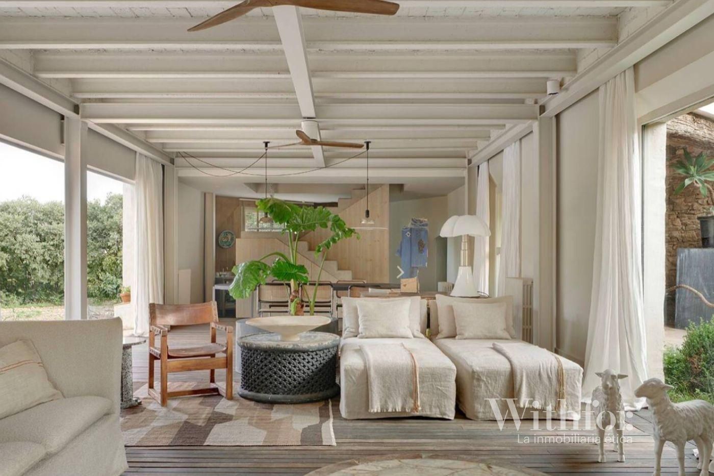 Sala de estar de Casa o chalet en venta en La Pera con Calefacción, Jardín privado y Terraza