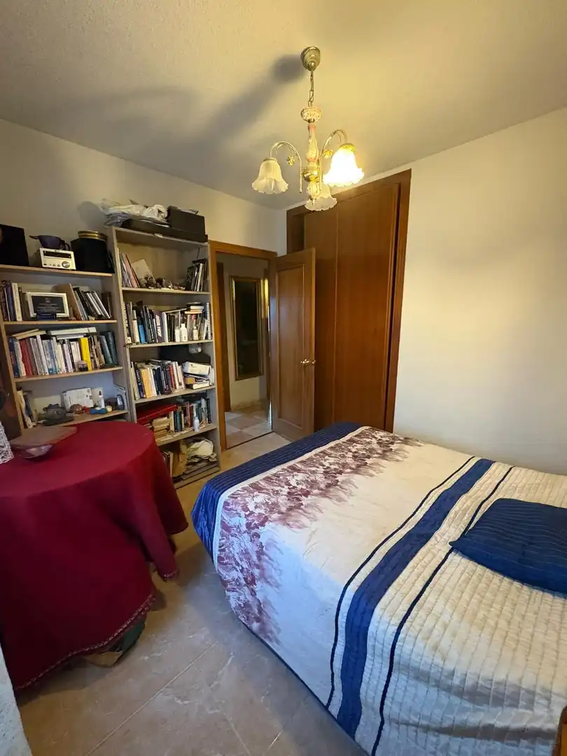Habitación de Piso en venta en Alcorcón con Aire acondicionado