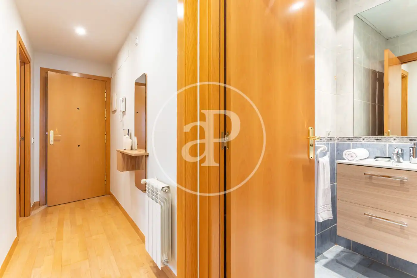 Wohnung zur Miete in Barcelona mit Klimaanlage, Heizung und Möbliert