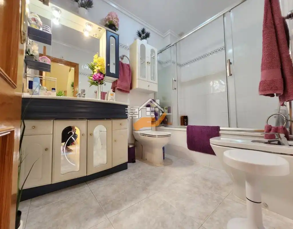 Detached house with terrace for sale in Playa de los Locos, imagen 6
