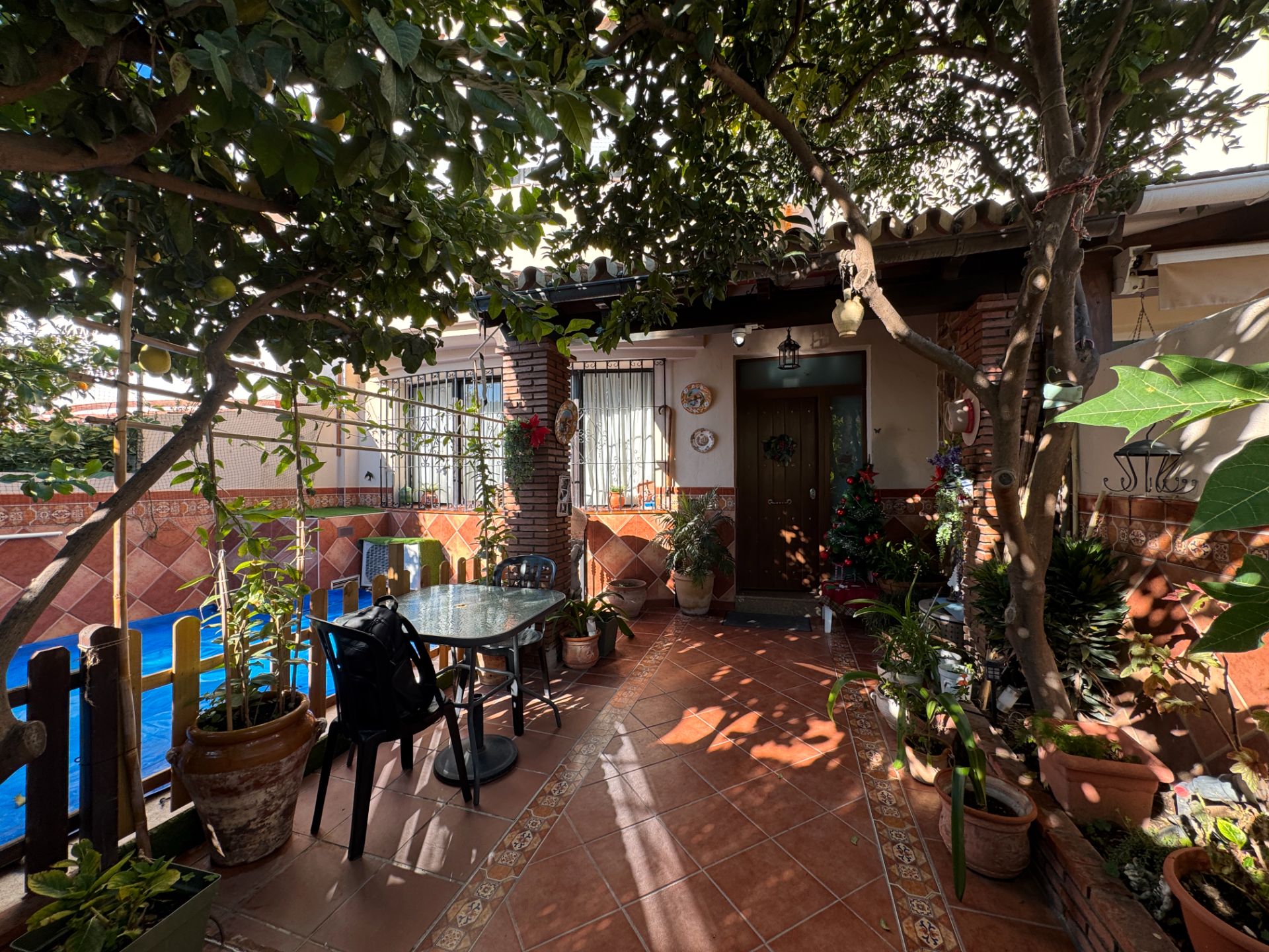 Single-family semi-detached for sale in Los Rios