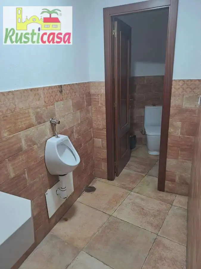 Bany de Edifici en venda en Bailén