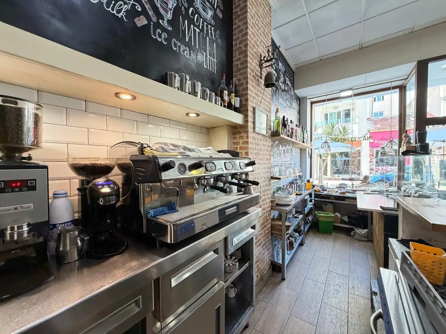 Kitchen of Commercial properties for rent in Torrevieja  with Air Conditioner and Furnished