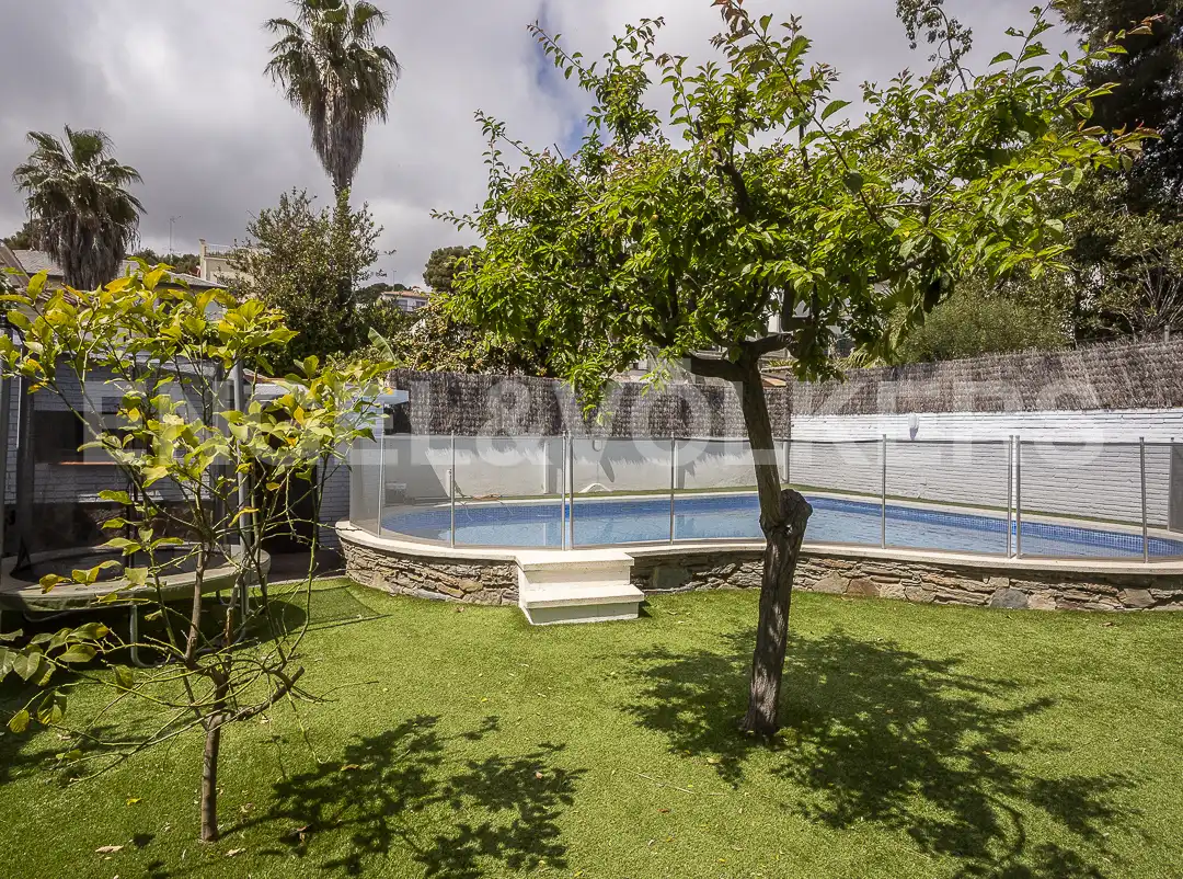 Piscina de Casa o xalet de lloguer en Castelldefels amb Aire condicionat, Calefacció i Terrassa