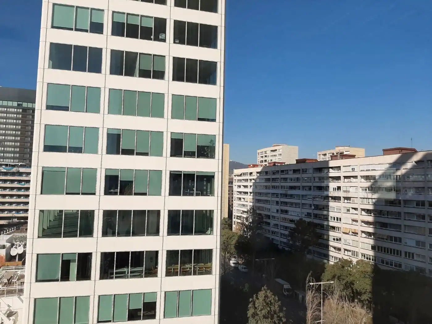 Exterior view of Office for rent in Sants - Montjuïc