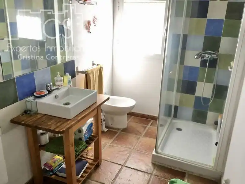 Baño de Finca rústica en venta en Pilas con Aire acondicionado, Terraza y Trastero
