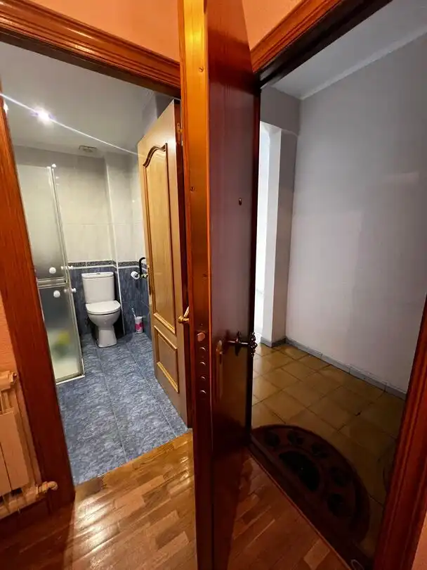 Badezimmer von Wohnung zum Verkauf in Vitoria - Gasteiz mit Heizung und Abstellraum