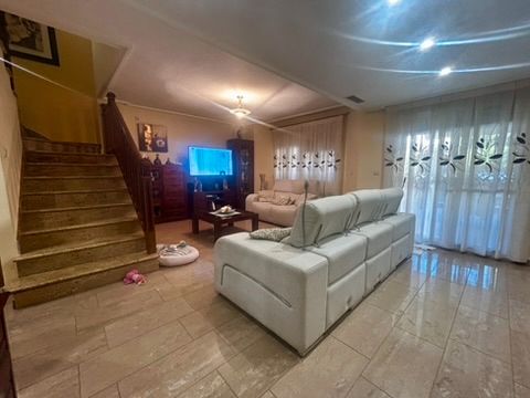 Sala d'estar de Casa o xalet en venda en  Murcia Capital amb Aire condicionat, Calefacció i Parquet