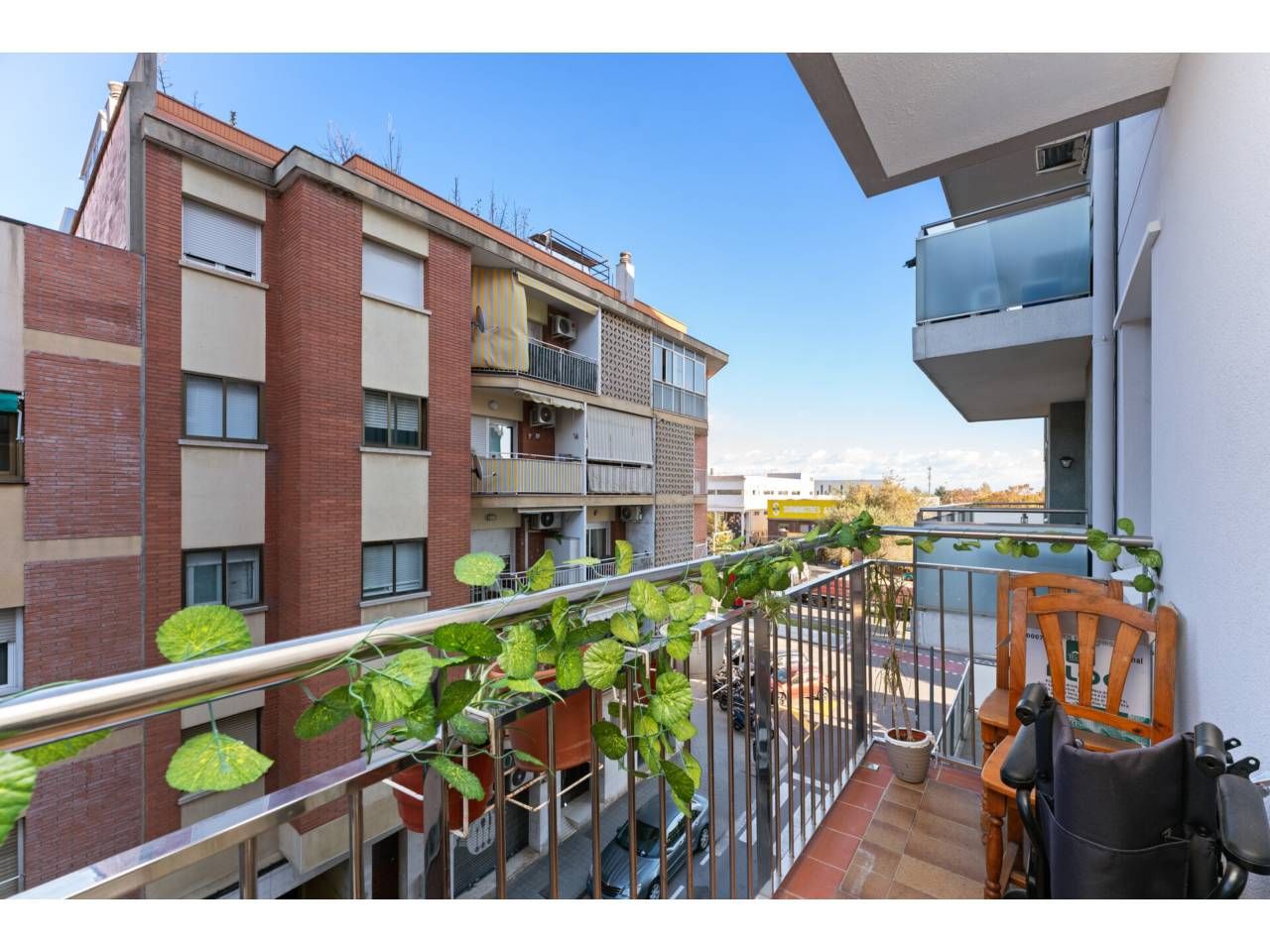 Flat for sale in Narcís Monturiol, Castell - Poble Vell