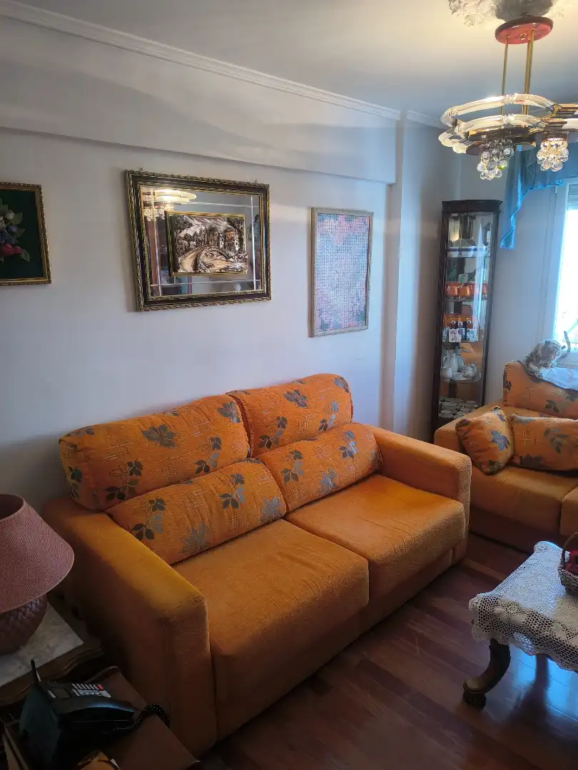 Sala d'estar de Pis en venda en Portugalete amb Moblat, Forn i Rentadora