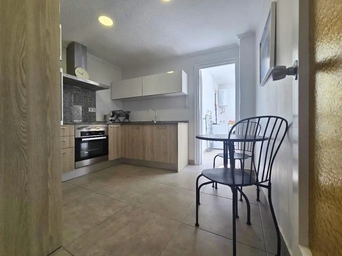 Cocina de Piso de alquiler en Elche / Elx con Amueblado y Balcón