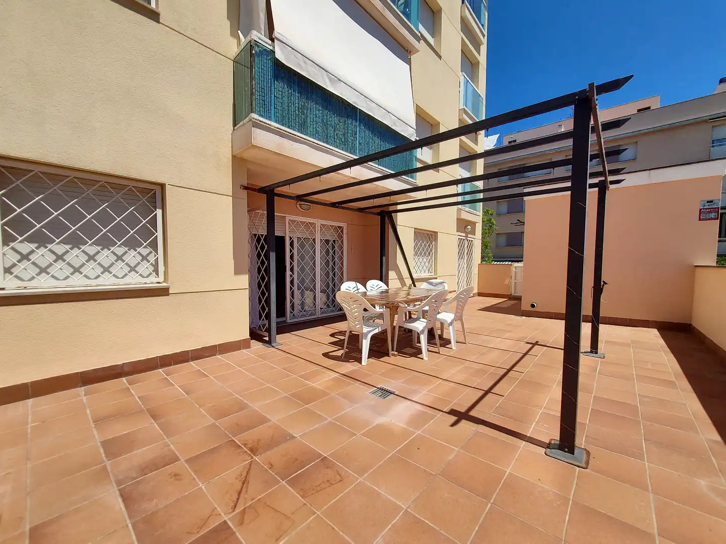 Terrassa de Planta baixa de lloguer en El Vendrell amb Aire condicionat, Calefacció i Jardí privat
