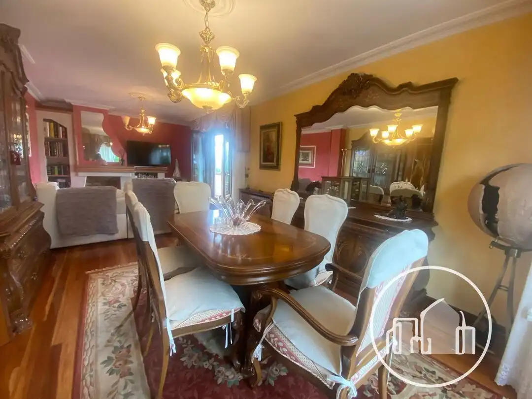 Chalet con jardín en venta en Villarcayo de Merindad de Castilla la Vieja, imagen 5