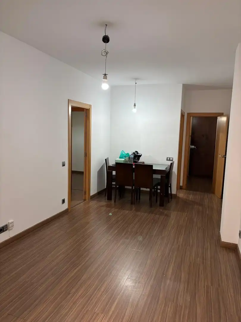 Comedor de Piso en venta en Barcelona con Parquet