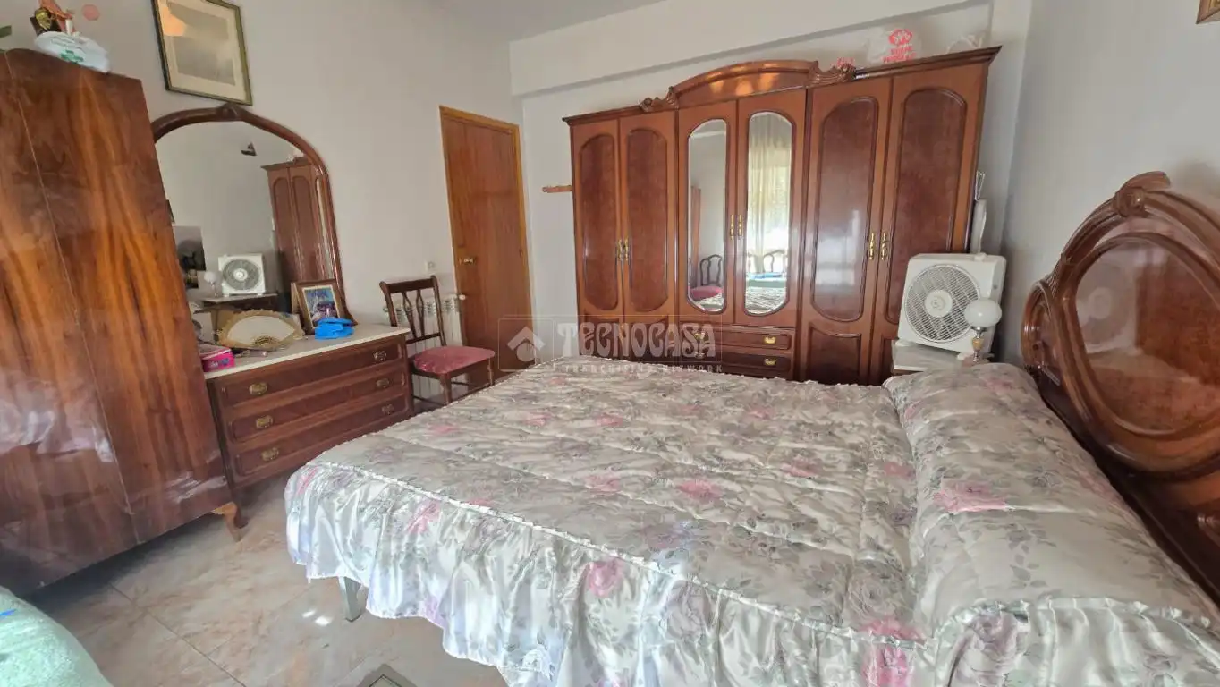 Bedroom of Flat for sale in Talavera de la Reina  with Air Conditioner, Heating and Balcony
