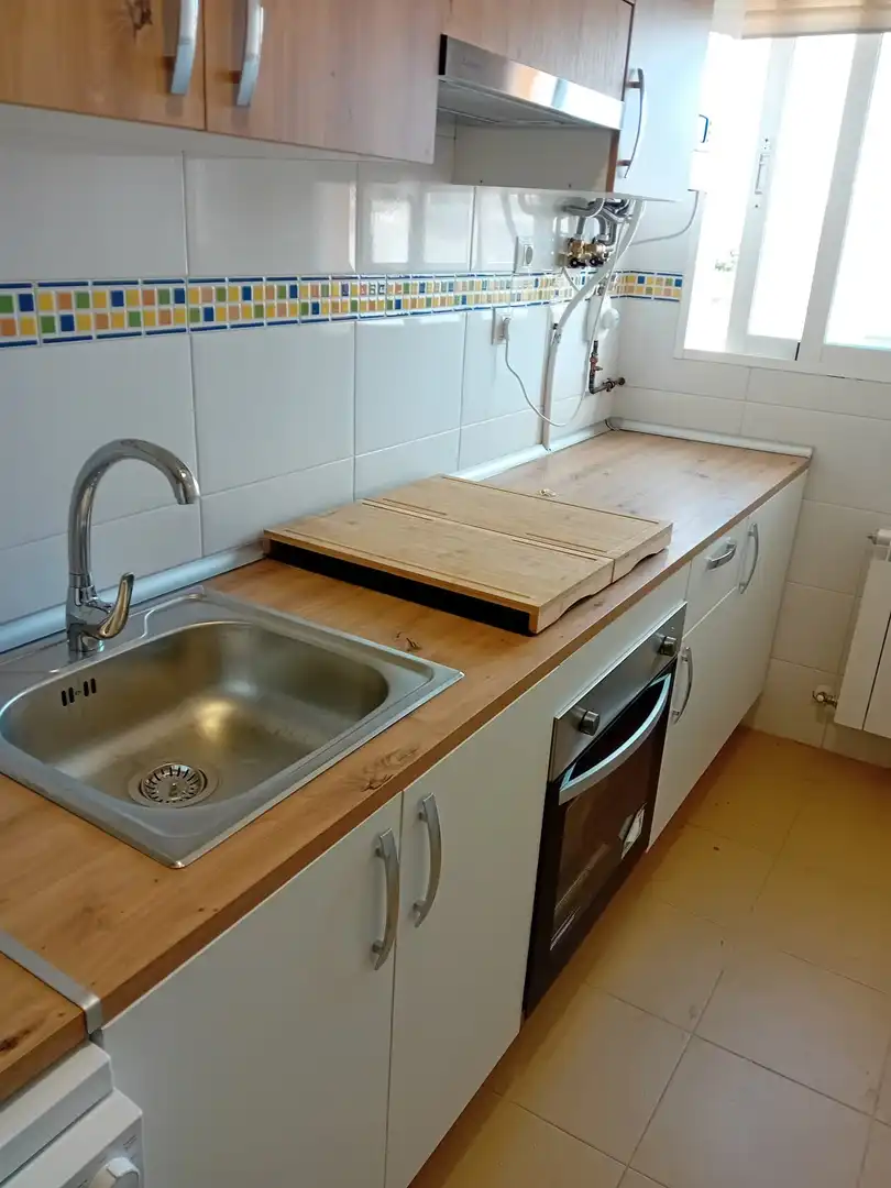 Kitchen of Flat for sale in Pozuelo de Calatrava  with Air Conditioner, Heating and Furnished