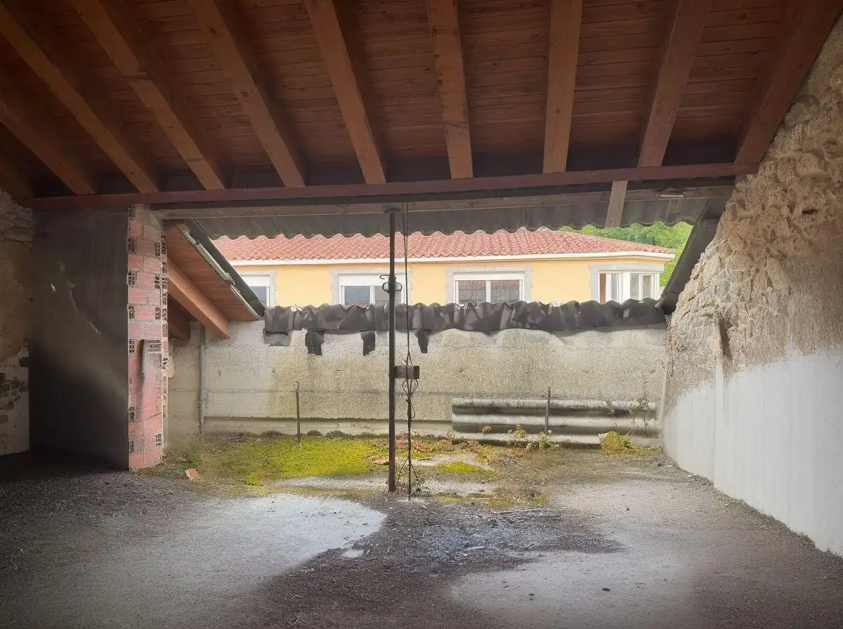 Houses for sale in Corcubión  with Terrace and Balcony