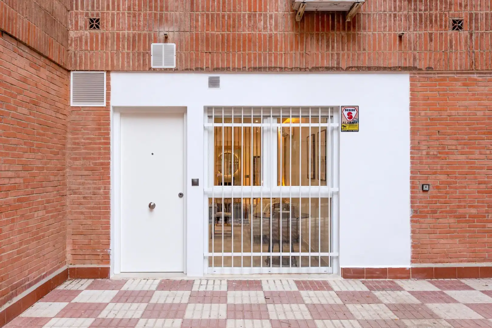 Exterior view of Lofts for sale in Granada  with Air Conditioner, Heating and Alarm