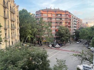 Wohnung mit Balkon zum Verkauf in Eixample