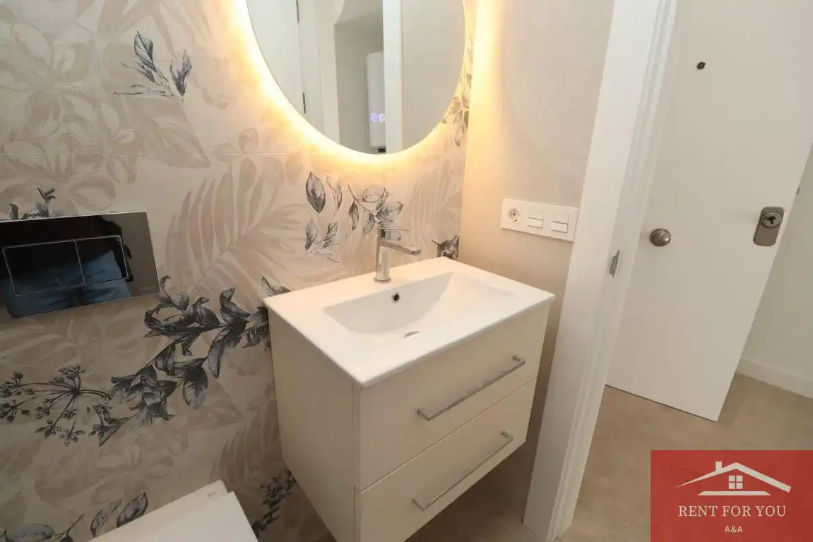 Baño de Piso de alquiler en Alhaurín El Grande con Aire acondicionado y Balcón